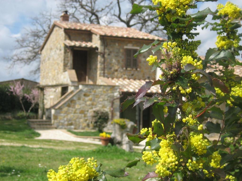 Agriturismo Casa Fibbianello Semproniano Habitación foto
